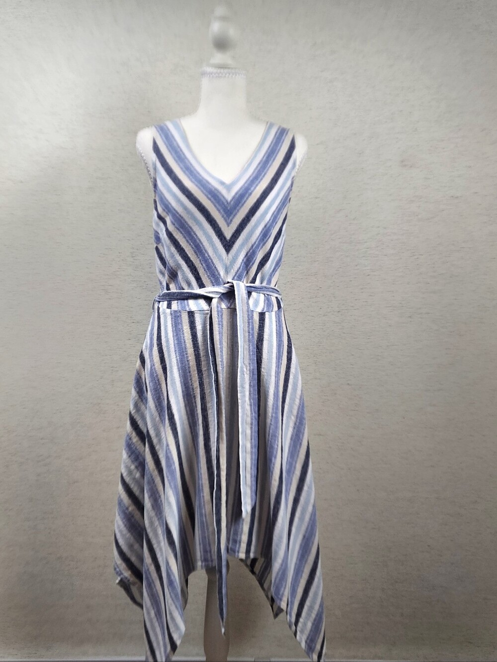 Sharagano Striped V-Neck Asymmetrical Linen Blend Dress - Blue/White